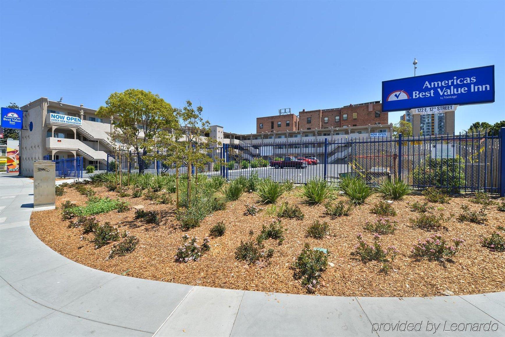 Americas Best Value Inn - Downtown Oakland/Lake Merritt Buitenkant foto